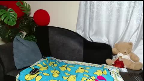 maxxinepetite online show from February 21, 2026, 10:44 pm