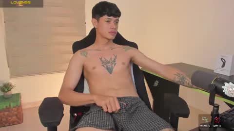 Snapshot of maxxx_0 chatting on July 23, 2026, 8:45 am max online show from July 23, 2026, 8:45 am