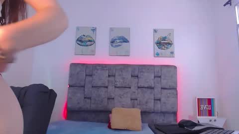 maxylody_69 online show from December 3, 2025, 2:59 pm