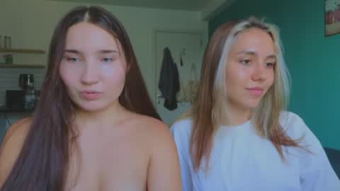 Dani and May online show from April 3, 2026, 10:02 am
