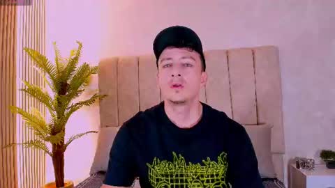 may lyonheart online show from July 14, 2026, 12:02 am