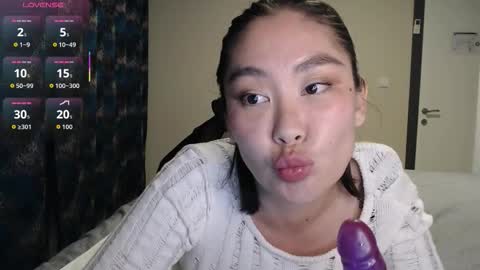 maya_kumashiro online show from November 20, 2025, 8:41 pm