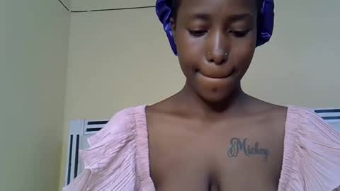 Snapshot of maya_melody chatting on February 2, 2026, 2:49 pm maya_melody online show from February 2, 2026, 2:49 pm