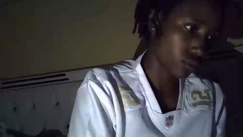 Snapshot of maya_melody chatting on February 3, 2026, 4:23 pm maya_melody online show from February 3, 2026, 4:23 pm