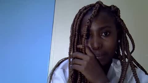 Snapshot of maya_melody chatting on February 14, 2026, 2:36 pm maya_melody online show from February 14, 2026, 2:36 pm