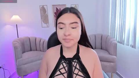 Maya vexx online show from January 5, 2026, 8:23 pm