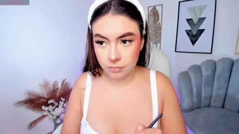 Maya vexx online show from January 6, 2026, 7:50 pm