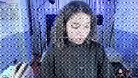 Snapshot of mayaa_ross chatting on September 18, 2025, 3:41 am Maya online show from September 18, 2025, 3:41 am