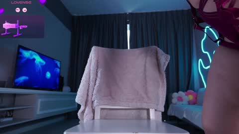 Maya online show from January 23, 2025, 1:51 am