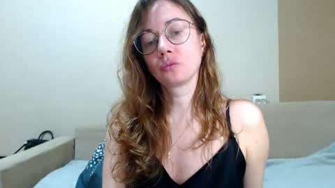 Maya online show from April 19, 2026, 6:21 pm