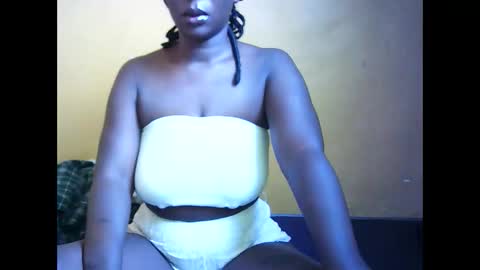 Snapshot of mayah_sexy chatting on March 6, 2026, 5:37 am mayah_sexy online show from March 6, 2026, 5:37 am