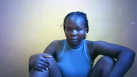 Snapshot of mayah_sexy chatting on March 7, 2026, 6:32 am mayah_sexy online show from March 7, 2026, 6:32 am