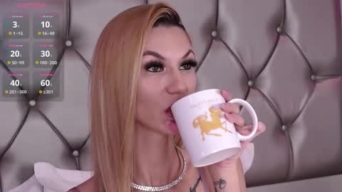 Maya online show from November 3, 2025, 12:28 pm