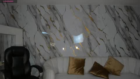 Maya online show from March 24, 2026, 3:55 am