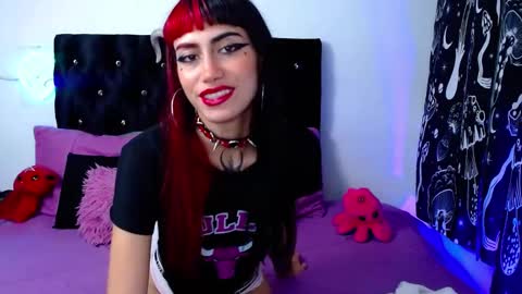 Snapshot of mayaredd chatting on March 4, 2025, 3:22 am mayaredd online show from March 4, 2025, 3:22 am