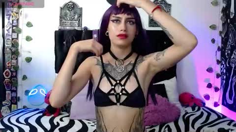 Snapshot of mayaredd chatting on September 18, 2025, 6:15 am mayaredd online show from September 18, 2025, 6:15 am