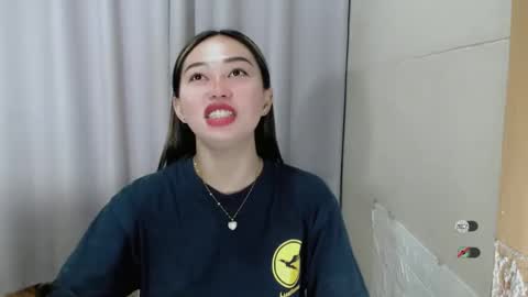 mayasally_ online show from January 30, 2025, 6:03 am