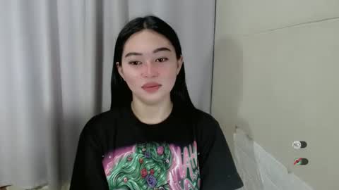 mayasally_ online show from February 8, 2025, 8:52 am