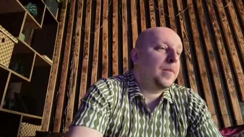 Snapshot of maybe777_ chatting on May 14, 2026, 7:15 am Anton online show from May 14, 2026, 7:15 am