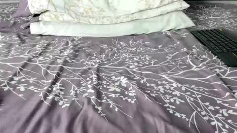 Snapshot of maybelline_666 chatting on February 8, 2026, 8:01 pm Maybelline69 online show from February 8, 2026, 8:01 pm