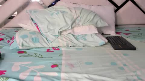 Snapshot of maybelline_666 chatting on February 21, 2026, 7:53 am Maybelline69 online show from February 21, 2026, 7:53 am