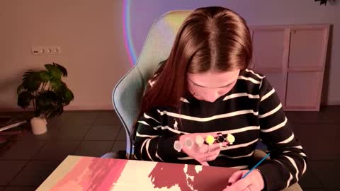 maybloom_ online show from November 6, 2025, 10:49 am