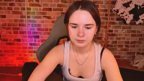 maybloom_ online show from March 12, 2026, 2:34 pm