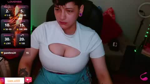 Snapshot of maylyy_kan chatting on July 1, 2026, 7:13 pm Mayle kan online show from July 1, 2026, 7:13 pm