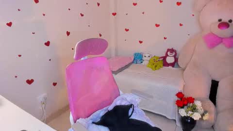 may online show from February 14, 2026, 9:33 pm