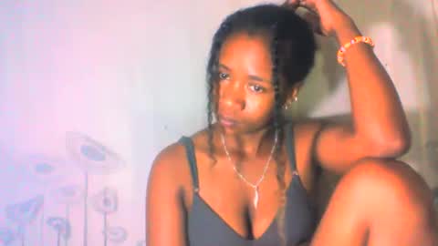 Snapshot of mayrah5 chatting on January 23, 2025, 1:45 pm mayrah online show from January 23, 2025, 1:45 pm
