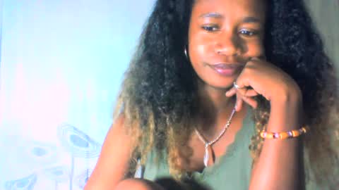 Snapshot of mayrah5 chatting on February 4, 2025, 11:38 am mayrah online show from February 4, 2025, 11:38 am