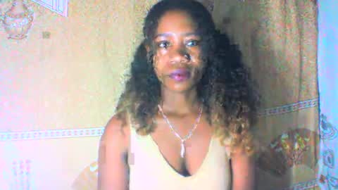 Snapshot of mayrah5 chatting on March 3, 2025, 5:31 am mayrah online show from March 3, 2025, 5:31 am