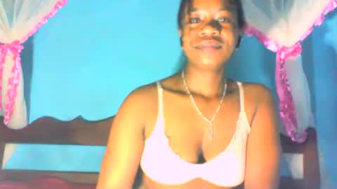 Snapshot of mayrah5 chatting on March 7, 2025, 5:17 pm mayrah online show from March 7, 2025, 5:17 pm