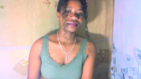 Snapshot of mayrah5 chatting on March 10, 2025, 8:26 am mayrah online show from March 10, 2025, 8:26 am