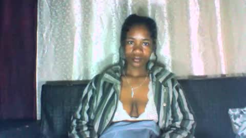 Snapshot of mayrah5 chatting on September 29, 2025, 10:03 pm mayrah online show from September 29, 2025, 10:03 pm