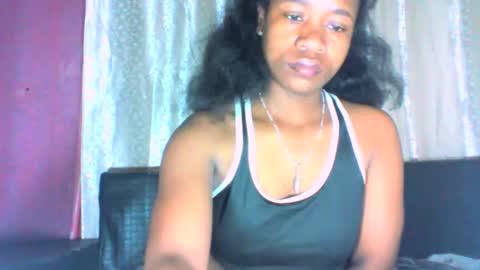 Snapshot of mayrah5 chatting on October 6, 2025, 8:50 pm mayrah online show from October 6, 2025, 8:50 pm