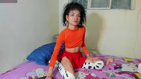 mayskinnyx online show from February 25, 2026, 4:55 am