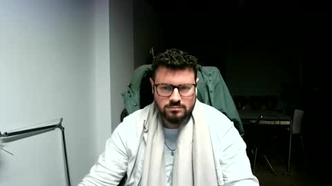 maythe4bwu online show from December 7, 2024, 7:21 pm