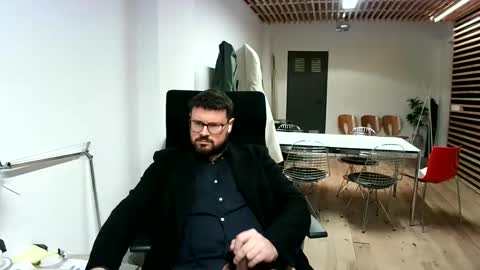 maythe4bwu online show from December 10, 2024, 11:08 pm