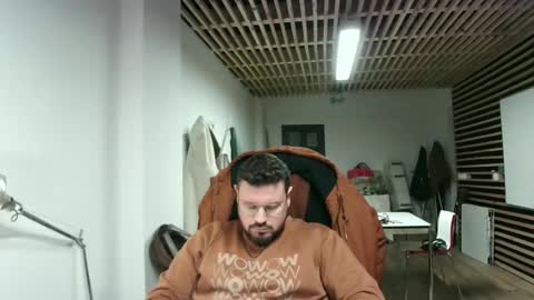 maythe4bwu online show from January 27, 2025, 11:22 am