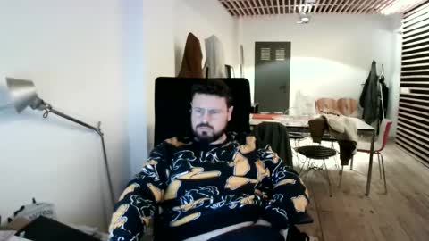 maythe4bwu online show from February 21, 2025, 12:17 pm