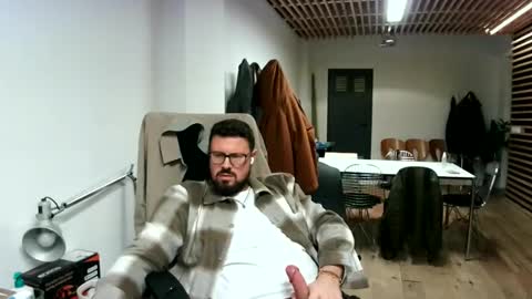 maythe4bwu online show from October 21, 2025, 11:05 pm