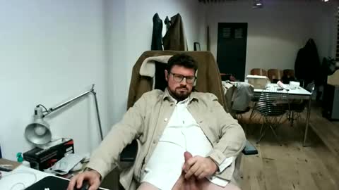 maythe4bwu online show from November 22, 2025, 11:26 pm