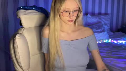 mayvi_cold online show from January 15, 2026, 7:06 pm