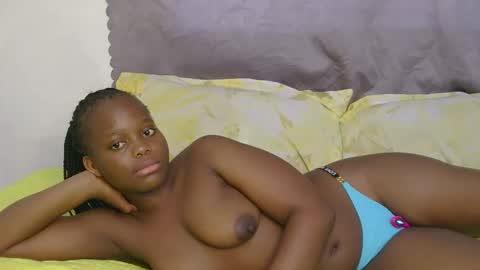 Snapshot of mazel_quincy chatting on September 24, 2025, 8:06 am mazel_quincy online show from September 24, 2025, 8:06 am