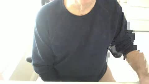 Snapshot of mbeastie chatting on January 19, 2025, 5:39 pm Beastie online show from January 19, 2025, 5:39 pm