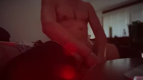 Snapshot of mblaqq chatting on February 8, 2026, 6:17 am mblaqq online show from February 8, 2026, 6:17 am