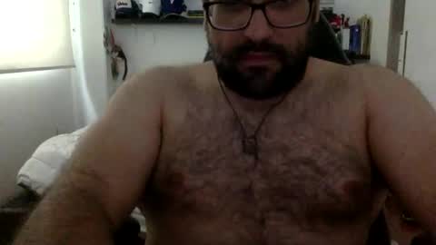 Snapshot of mbotve chatting on May 2, 2026, 4:12 pm VzlaMan online show from May 2, 2026, 4:12 pm