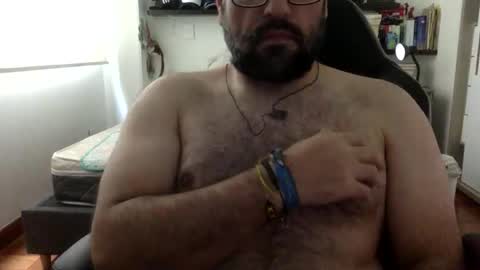 Snapshot of mbotve chatting on May 4, 2026, 6:15 pm VzlaMan online show from May 4, 2026, 6:15 pm