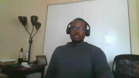 Mark online show from October 22, 2025, 7:13 pm